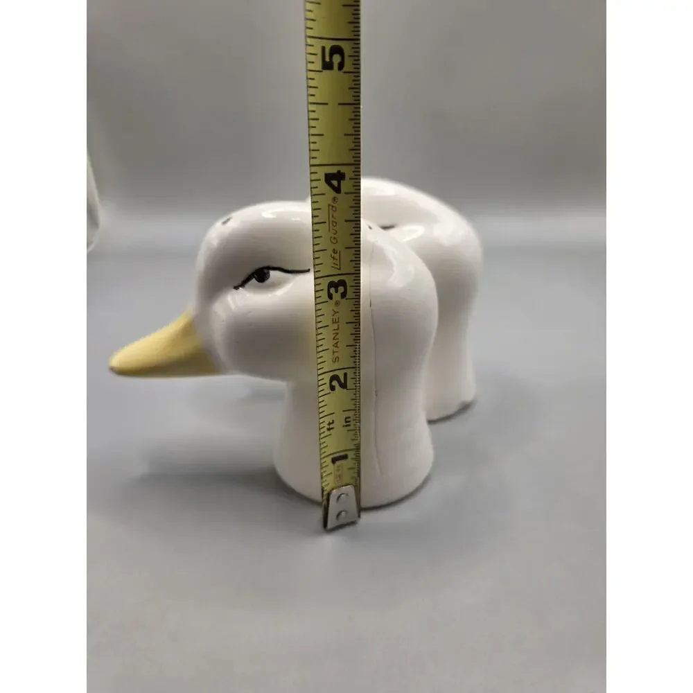 Vintage White Ceramic Duck Goose Head S&P Shakers **dmg**